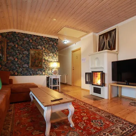 Roograhu Guesthouse&resto